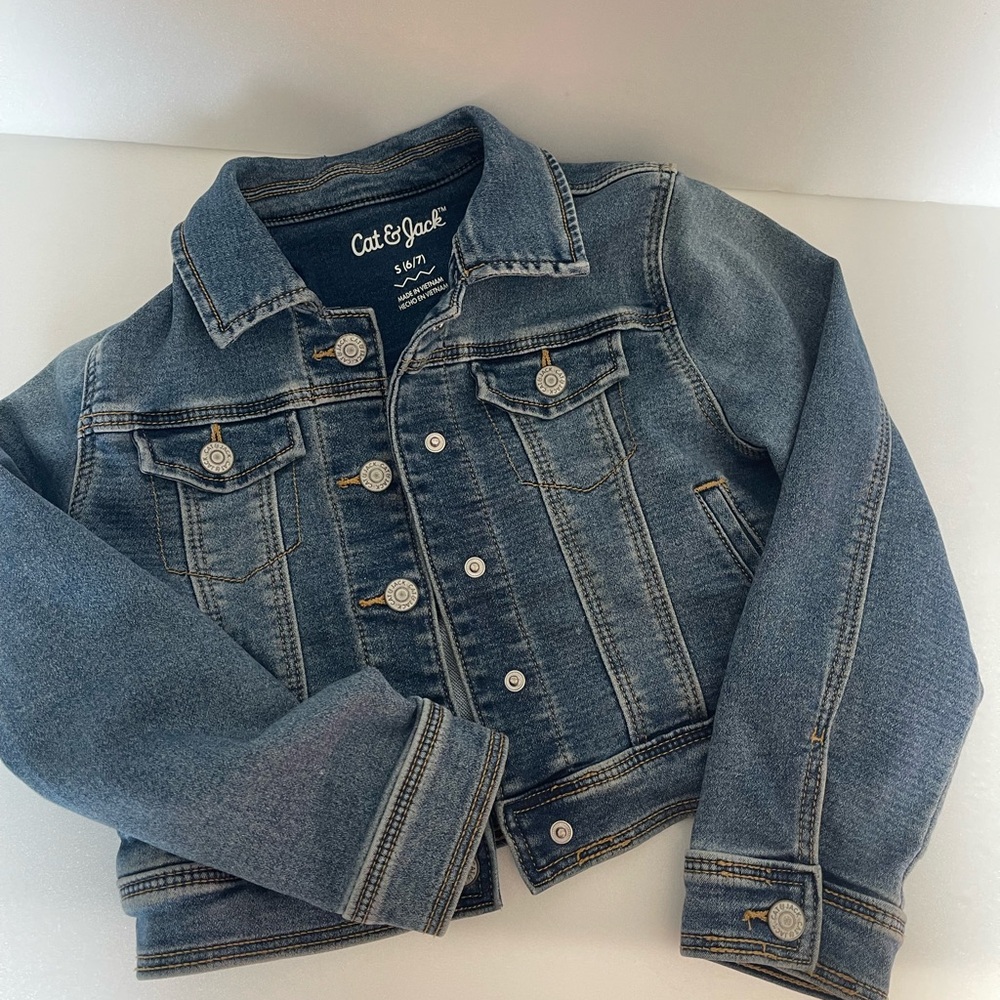 Kids Blue Denim Lightweight Jean Jacket for Girls with Button Snaps size 6/7